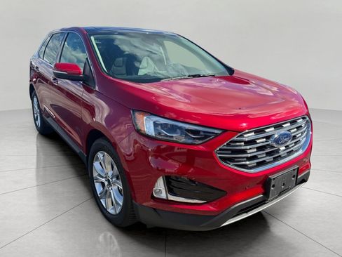 Used 2020 Ford Edge Titanium w/ Equipment Group 301A AWD/4WD image 3