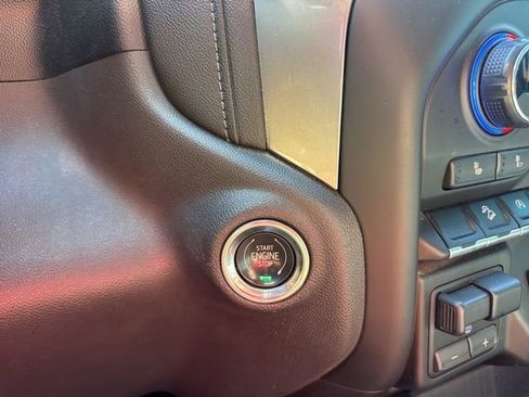 Used 2020 Chevrolet Silverado 1500 RST AWD/4WD image 22