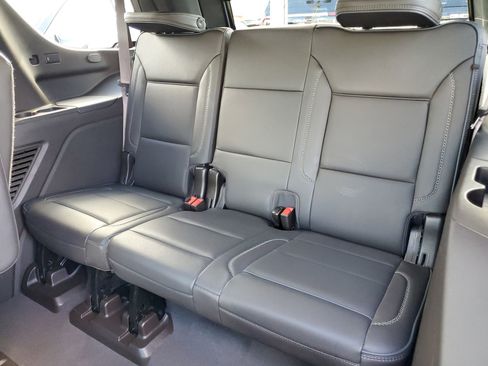 Used 2022 GMC Yukon Denali AWD/4WD image 13