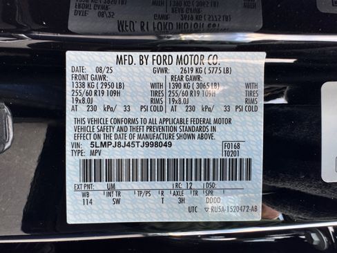 New 2026 Lincoln Nautilus Premier w/ Equipment Group 102A image 34