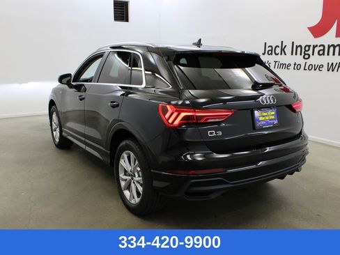 New 2025 Audi Q3 2.0T Premium Plus image 3