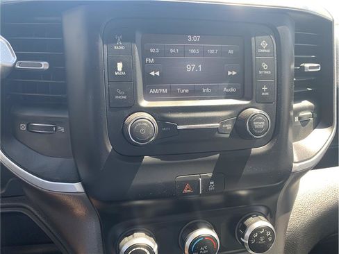 Used 2019 RAM 3500 Big Horn RWD image 12