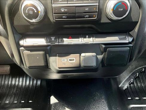 Used 2022 GMC Sierra 3500 Pro AWD/4WD image 23
