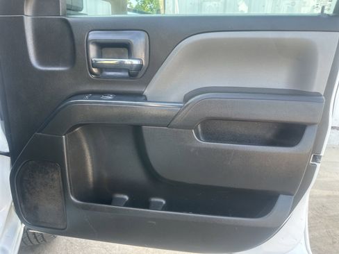Used 2017 Chevrolet Silverado 3500 W/T w/ WT Convenience Package AWD/4WD image 16