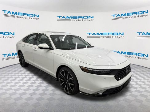New 2026 Honda Accord Touring image 7