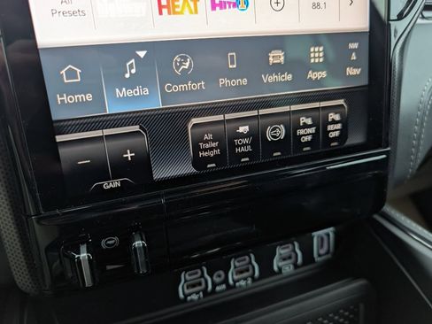 New 2026 RAM 3500 Limited image 34