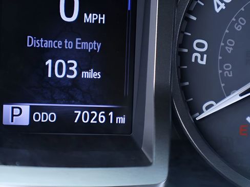 Certified 2021 Toyota Tacoma Limited image 21