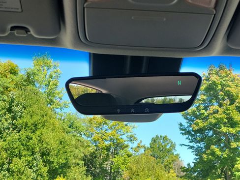 Used 2018 Kia Niro LX FWD image 27