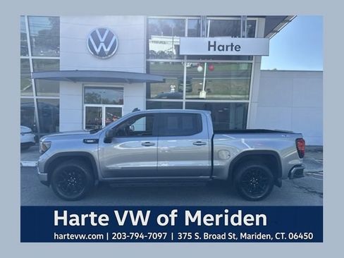 Used 2023 GMC Sierra 1500 Elevation AWD/4WD image 1