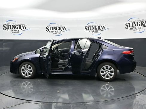 Used 2023 Toyota Corolla LE FWD image 37