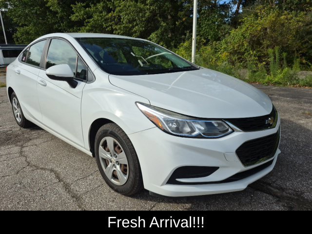 Used 2016 Chevrolet Cruze L FWD image 11