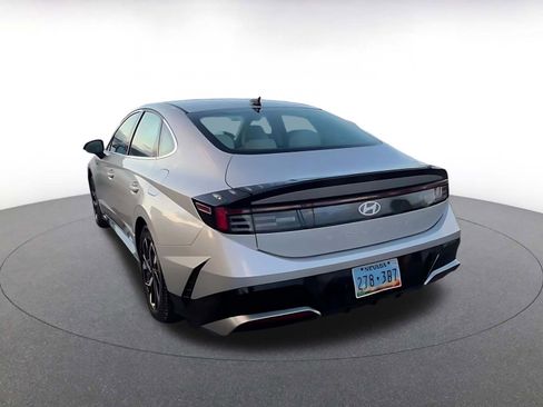 Used 2025 Hyundai Sonata SEL image 11