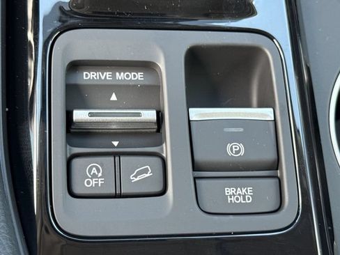 New 2026 Honda Pilot Touring image 32