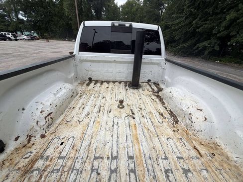Used 2018 RAM 2500 SLT AWD/4WD image 24