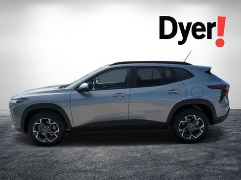 New 2026 Chevrolet Trax LT w/ Driver Confidence Package FWD image 6