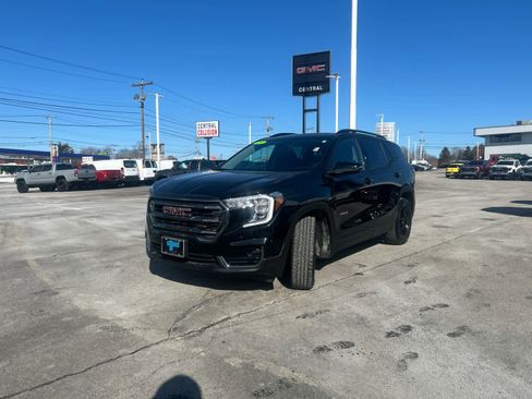 Used 2023 GMC Terrain AT4 w/ Infotainment Package II image 2