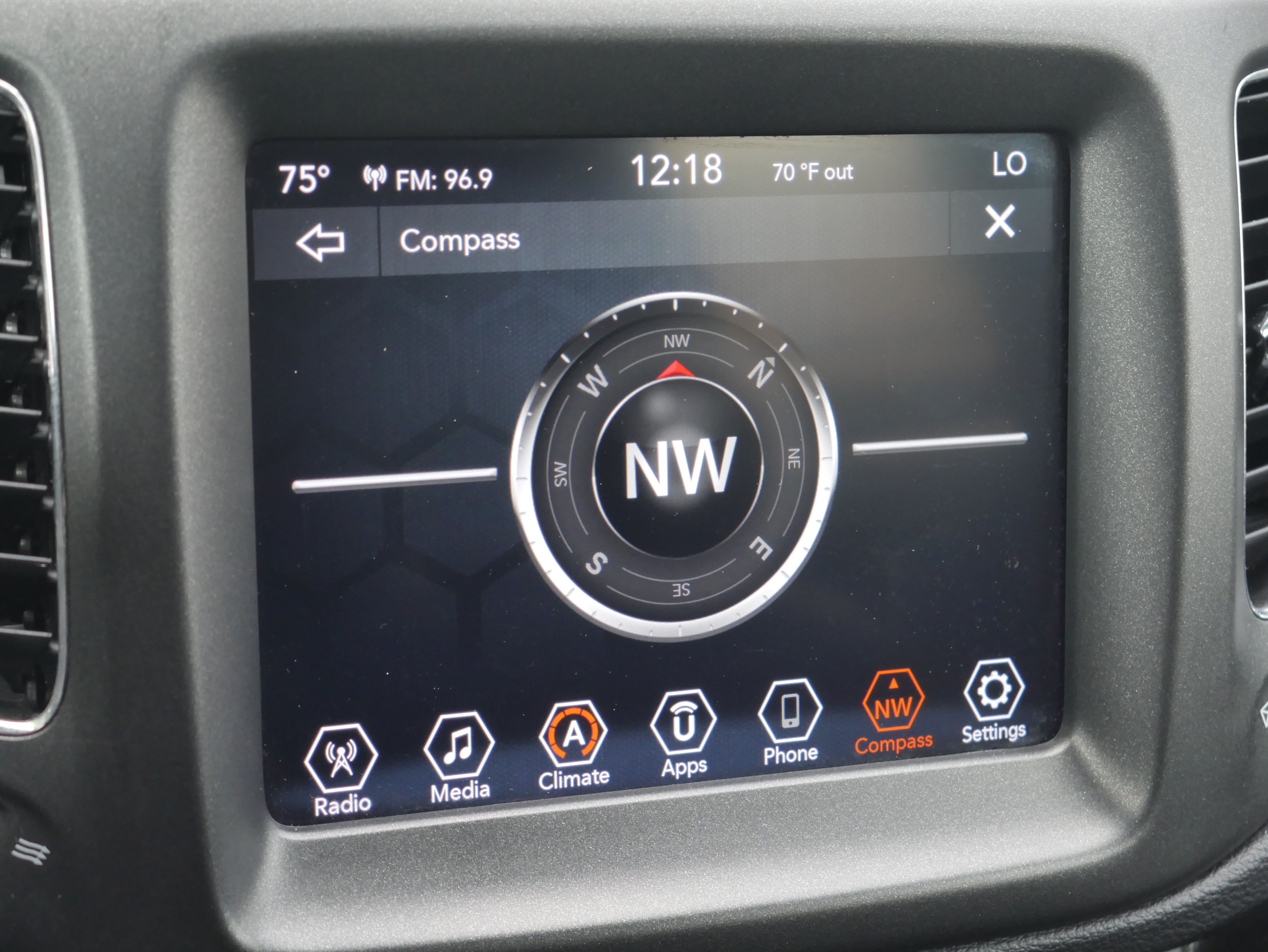 Used 2019 Jeep Compass Trailhawk AWD/4WD image 12