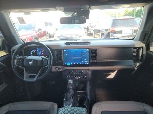 Used 2023 Ford Bronco Wildtrak AWD/4WD image 8
