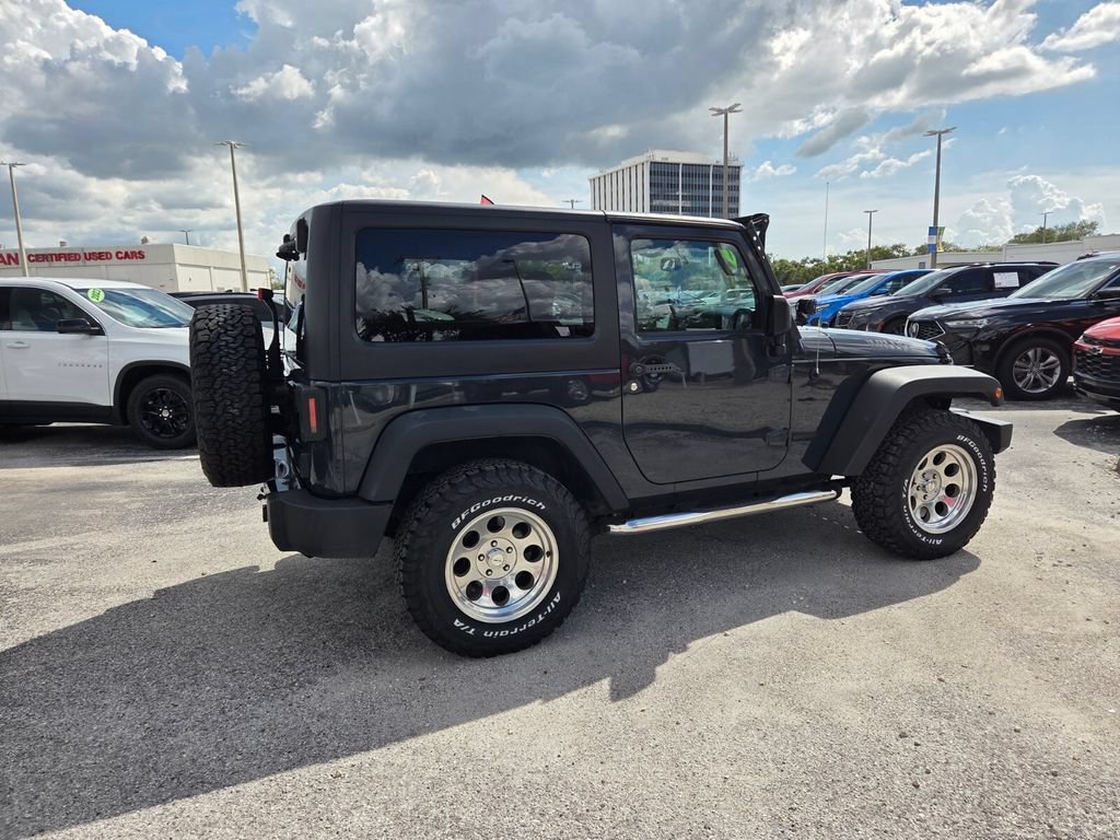Used 2017 Jeep Wrangler Sport AWD/4WD image 12