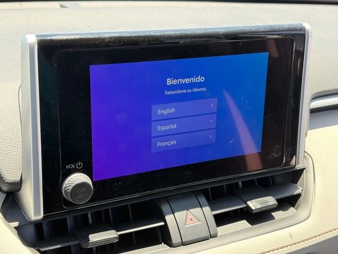 Used 2025 Toyota RAV4 XLE w/ Convenience Package FWD image 12