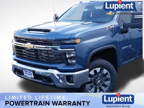 New 2026 Chevrolet Silverado 3500 LT image 28