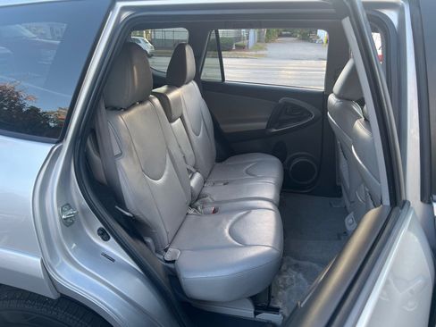 Used 2012 Toyota RAV4 Limited image 18