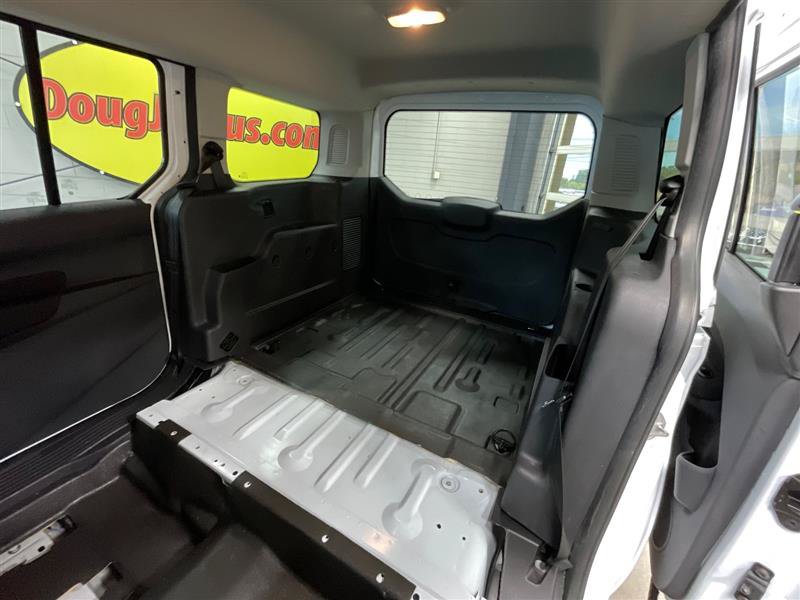 Used 2016 Ford Transit Connect XL FWD image 18