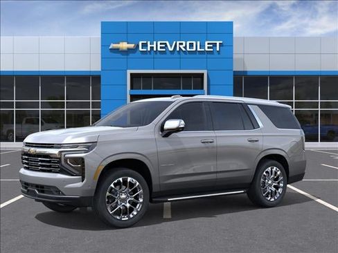 New 2026 Chevrolet Tahoe Premier w/ Sun And Tow Package AWD/4WD image 2