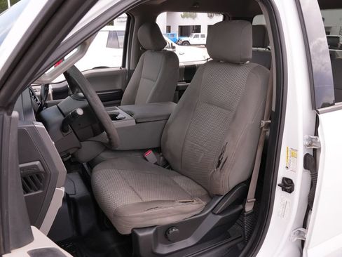 Used 2017 Ford F250 XLT AWD/4WD image 14