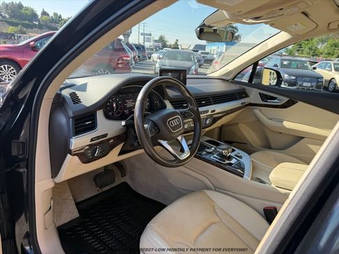 Used 2017 Audi Q7 2.0T Premium Plus AWD/4WD image 10