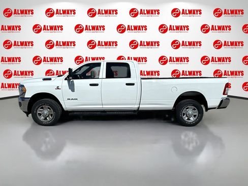 Used 2022 RAM 3500 Tradesman image 10