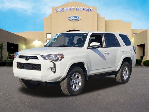 Used 2023 Toyota 4Runner SR5 Premium image 1