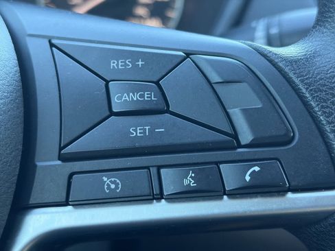 Used 2022 Nissan Altima 2.5 SV image 19