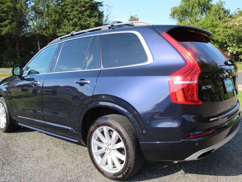 Used 2016 Volvo XC90 T6 Momentum w/ Protection Package Plus AWD/4WD image 4