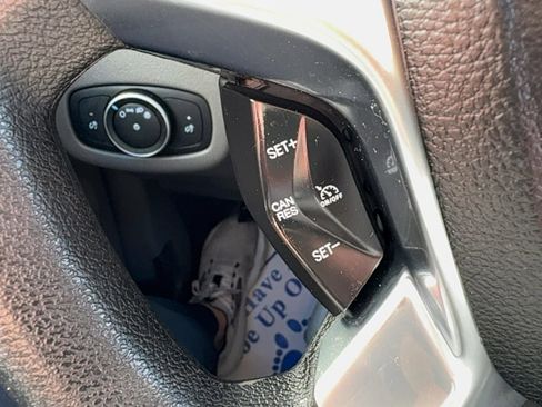 Used 2020 Ford Transit Connect XL image 21