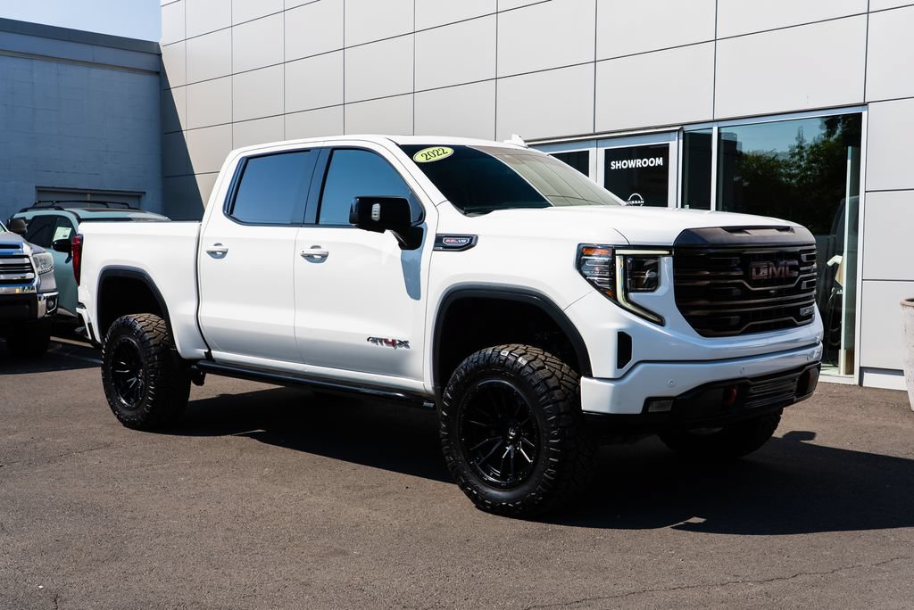 Used 2022 GMC Sierra 1500 AT4X AWD/4WD image 1