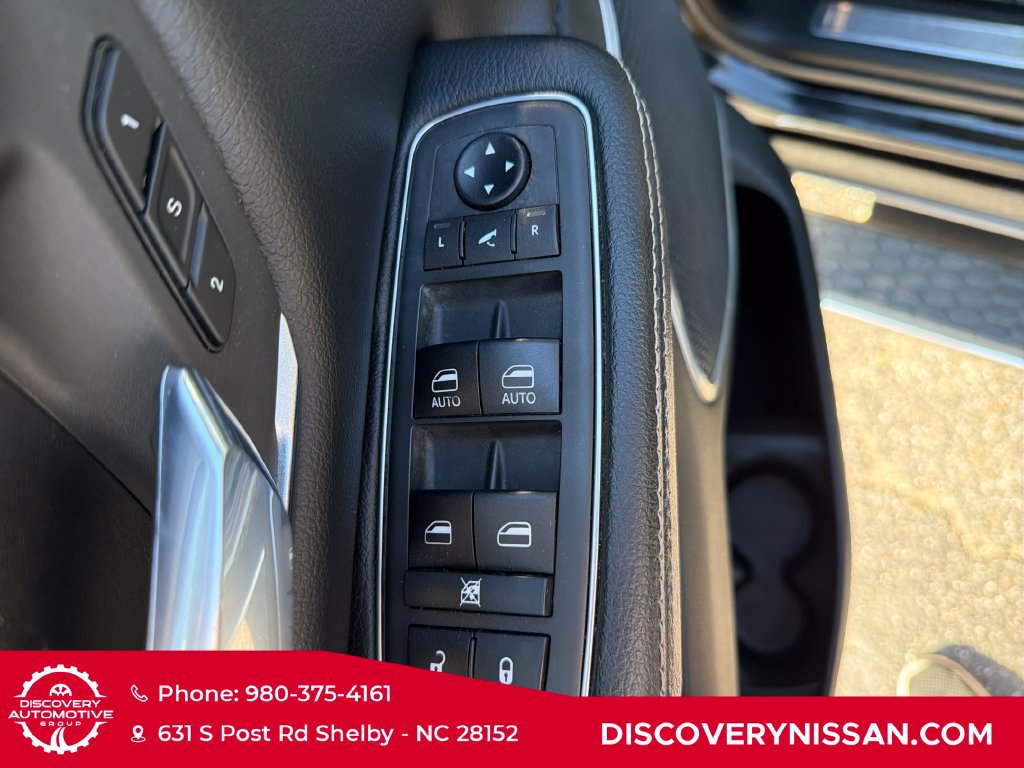 Used 2019 RAM 1500 Laramie RWD image 12