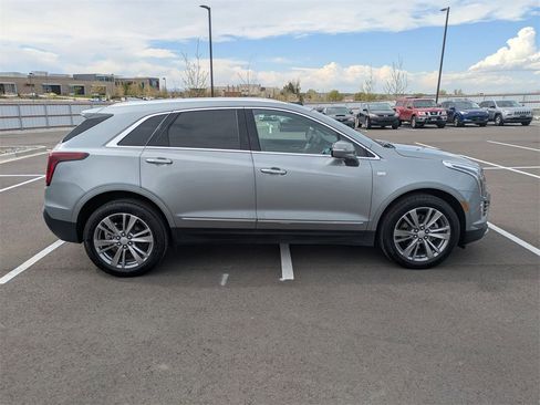 Used 2024 Cadillac XT5 Premium Luxury w/ Platinum Package image 2