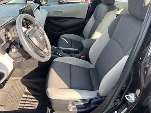 Used 2024 Toyota Corolla LE w/ LE Convenience Package image 11