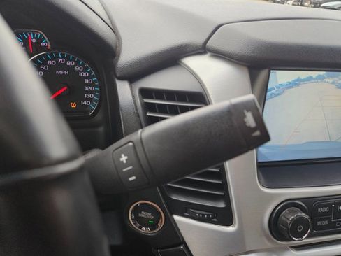 Used 2019 GMC Yukon XL SLT w/ Open Road Package image 21