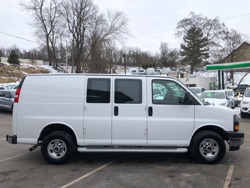 Used 2024 GMC Savana 2500 w/ Driver Convenience Package image 6