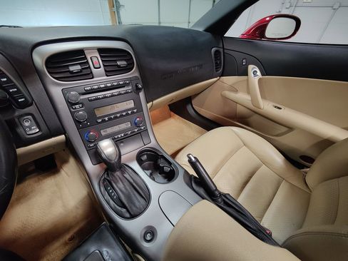 Used 2006 Chevrolet Corvette Convertible image 33