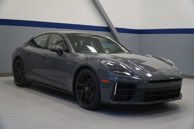 New 2026 Porsche Panamera 4 AWD/4WD image 12