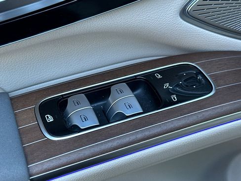 Used 2023 Mercedes-Benz EQS 450+ 4MATIC SUV image 12