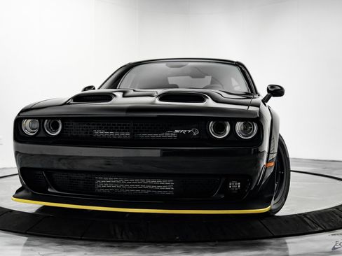 Used 2020 Dodge Challenger SRT Super Stock image 3