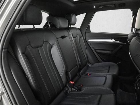 Used 2025 Audi Q5 2.0T Premium image 21