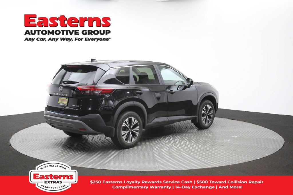 Used 2023 Nissan Rogue SV AWD/4WD image 43