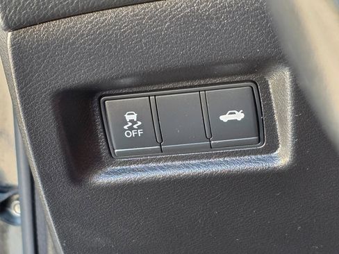 Used 2018 INFINITI Q50 Sport image 38