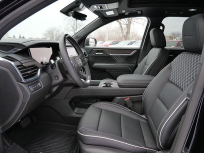 New 2026 GMC Acadia Denali w/ Super Cruise Package