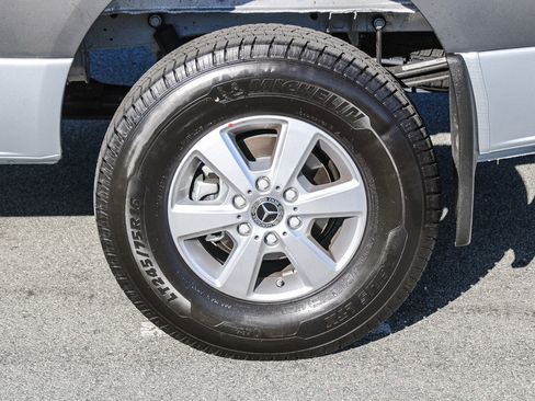 New 2026 Mercedes-Benz Sprinter 2500 image 10